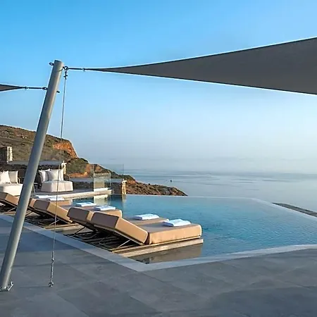 Virtu On The Hill 4* Naxos City